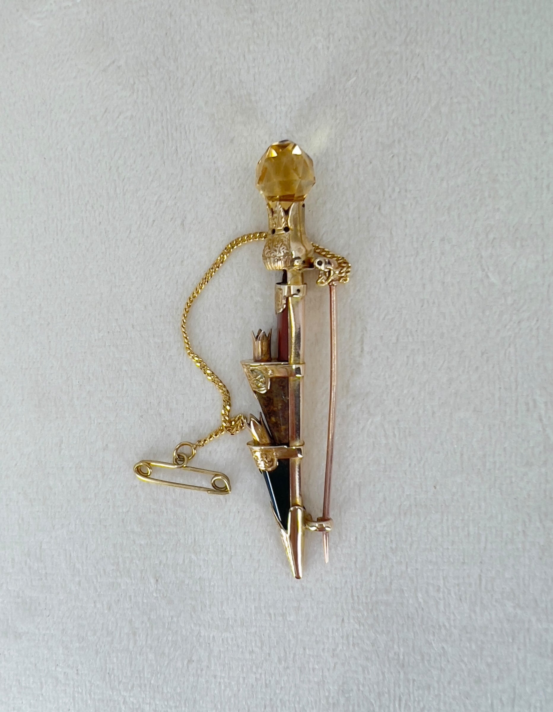 Scottish dirk brooch Hudsons Estate Jewellery