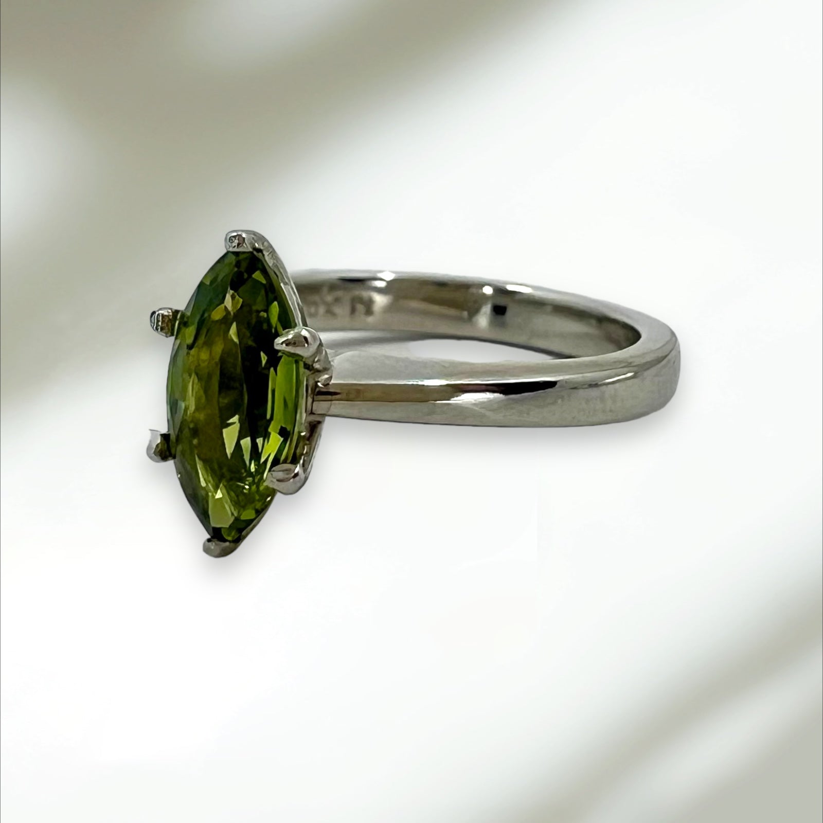 Sapphire & platinum ring Hudsons Estate Jewellery