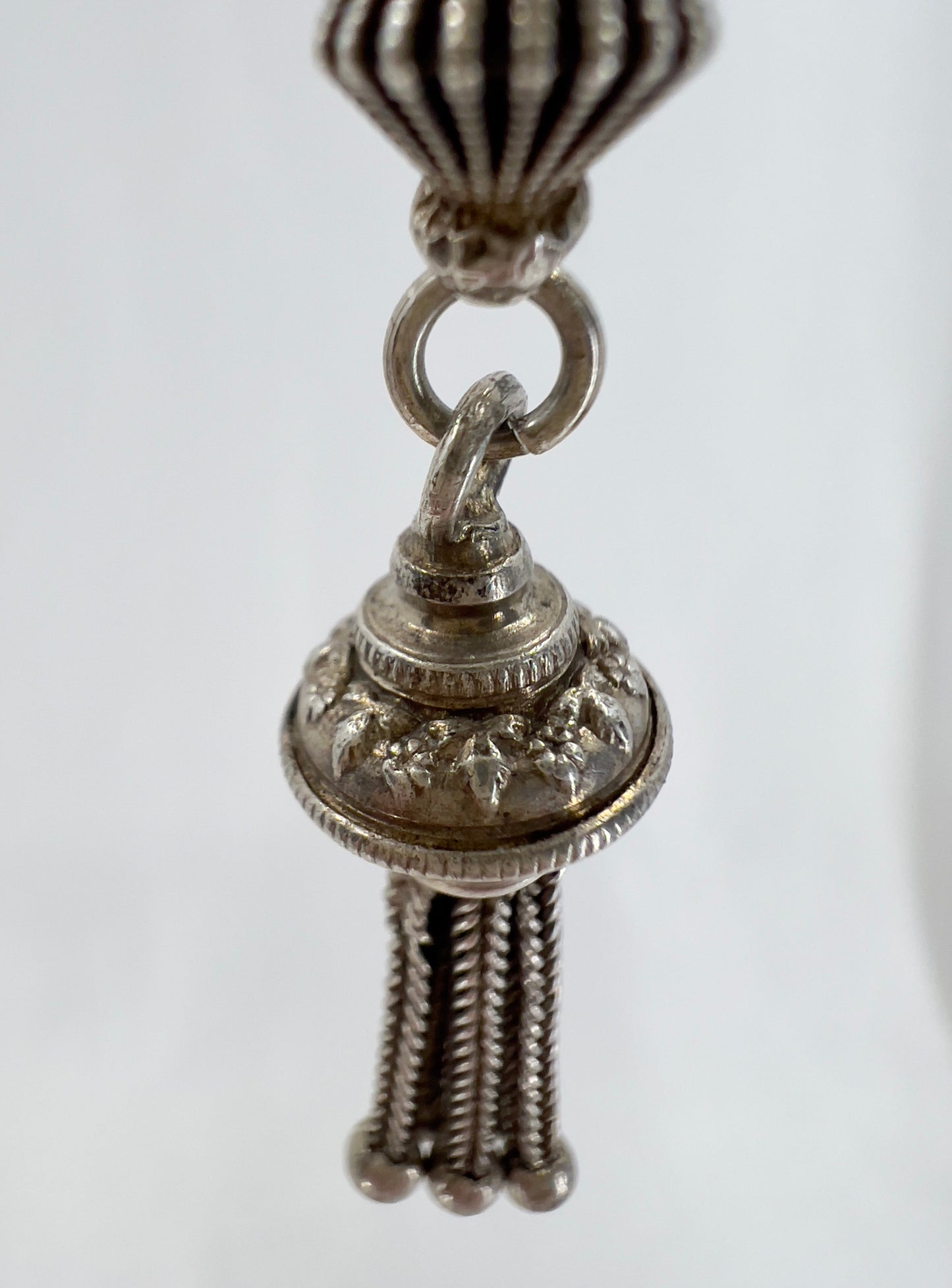 Antique silver tassel - 5 tassels Hudsons Estate Jewellery