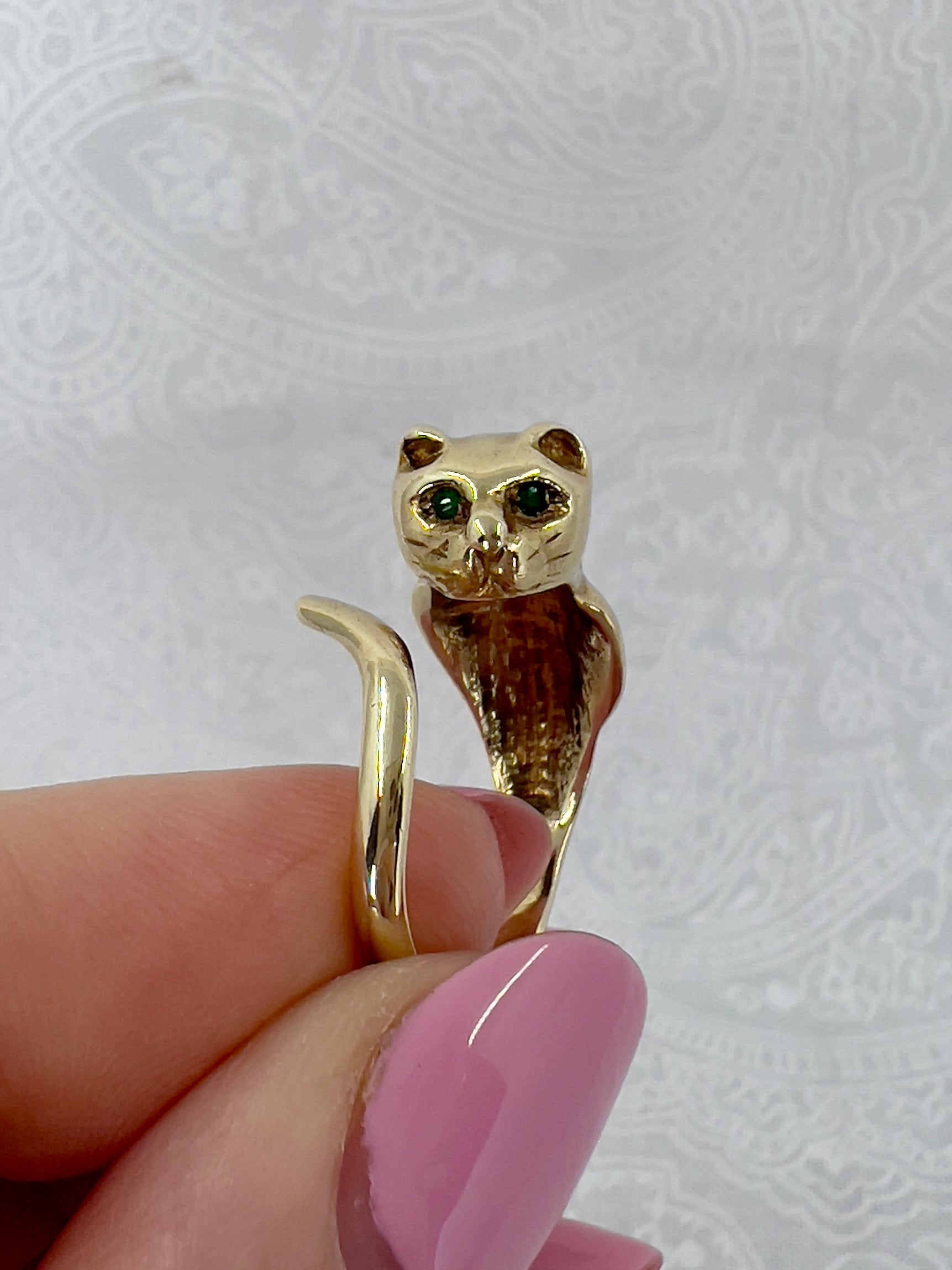 Cat ring with emerald eyes Hudsons Estate Jewellery
