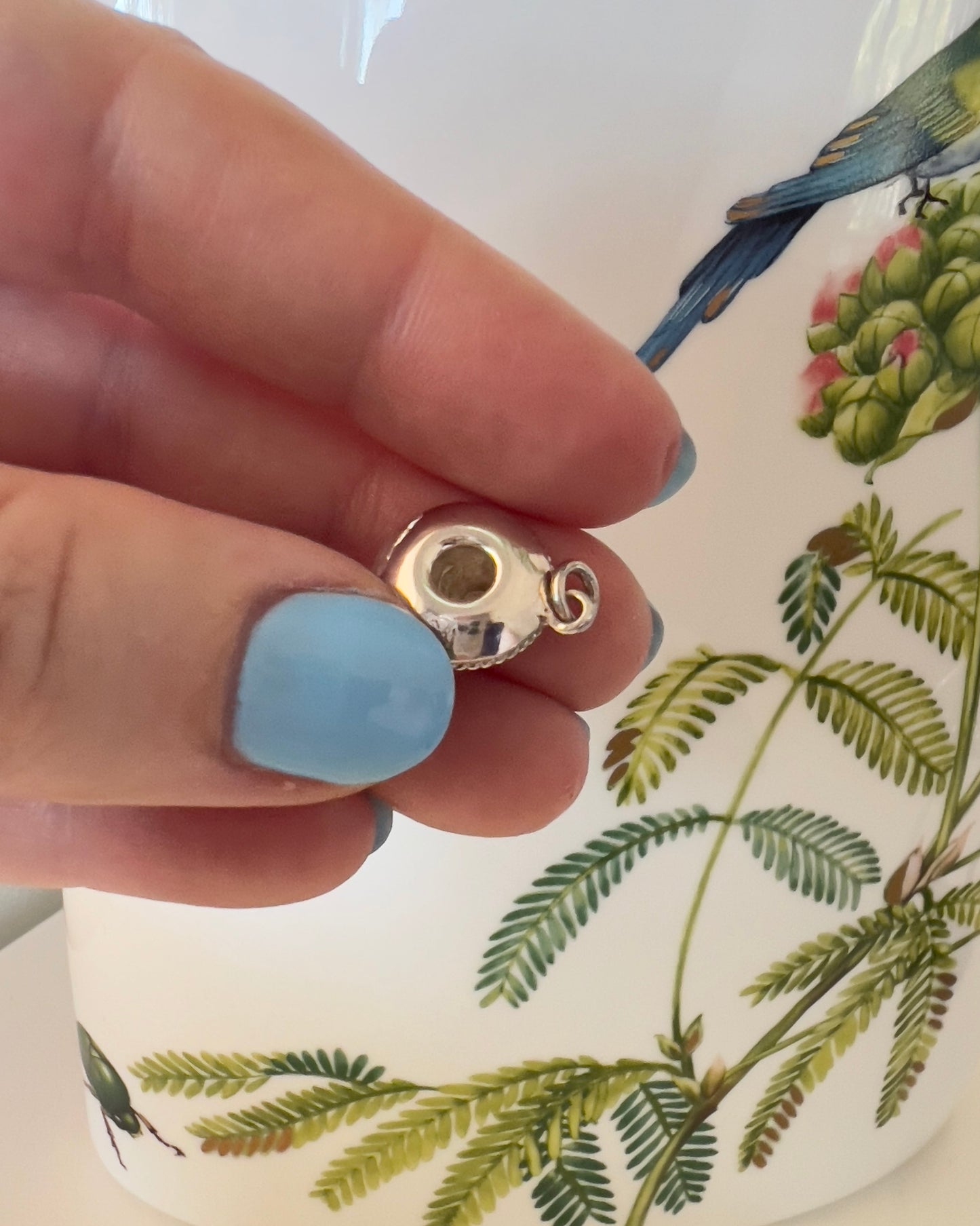 Sombrero charm Hudsons Estate Jewellery