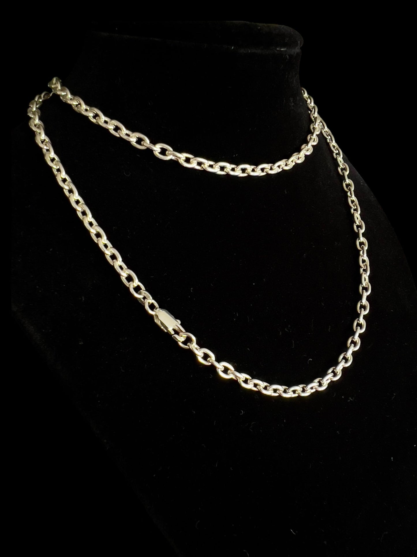 Sterling silver locket with chain Hudsons Estate Jewellery