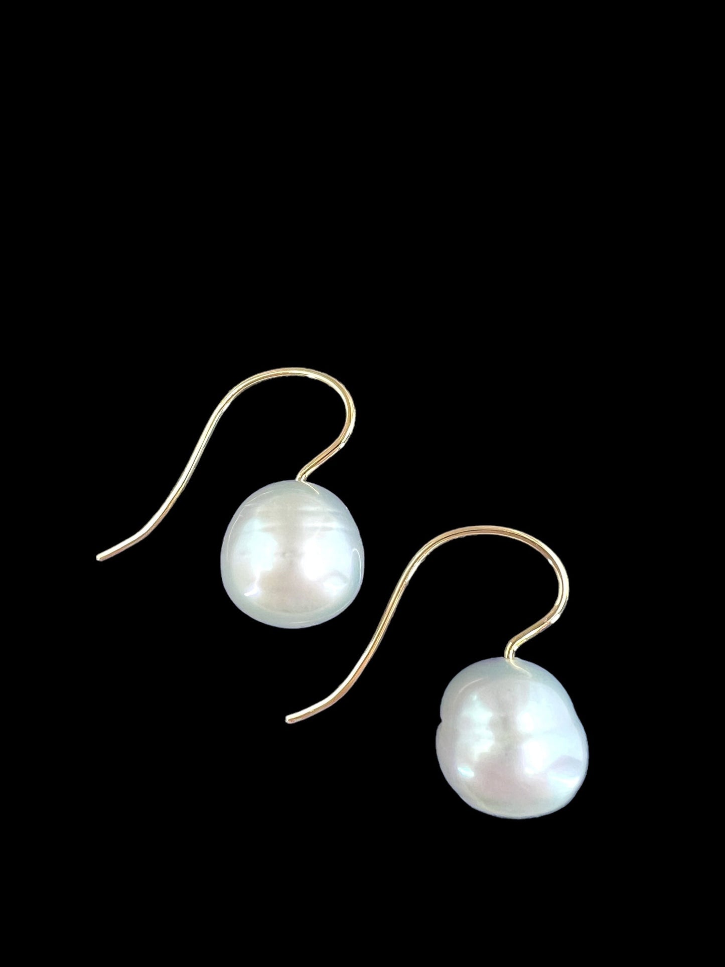White South Sea pearl earrings Hudsons Estate Jewellery