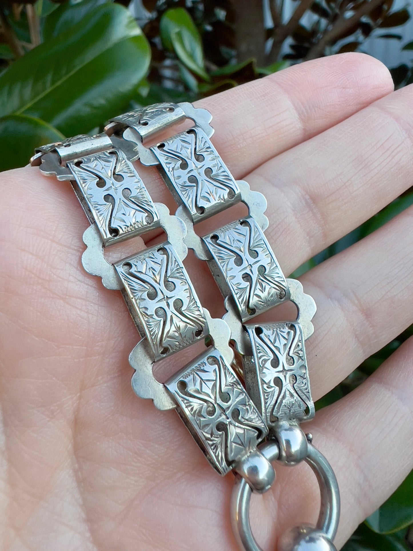 Victorian silver book chain & locket Hudsons Estate Jewellery