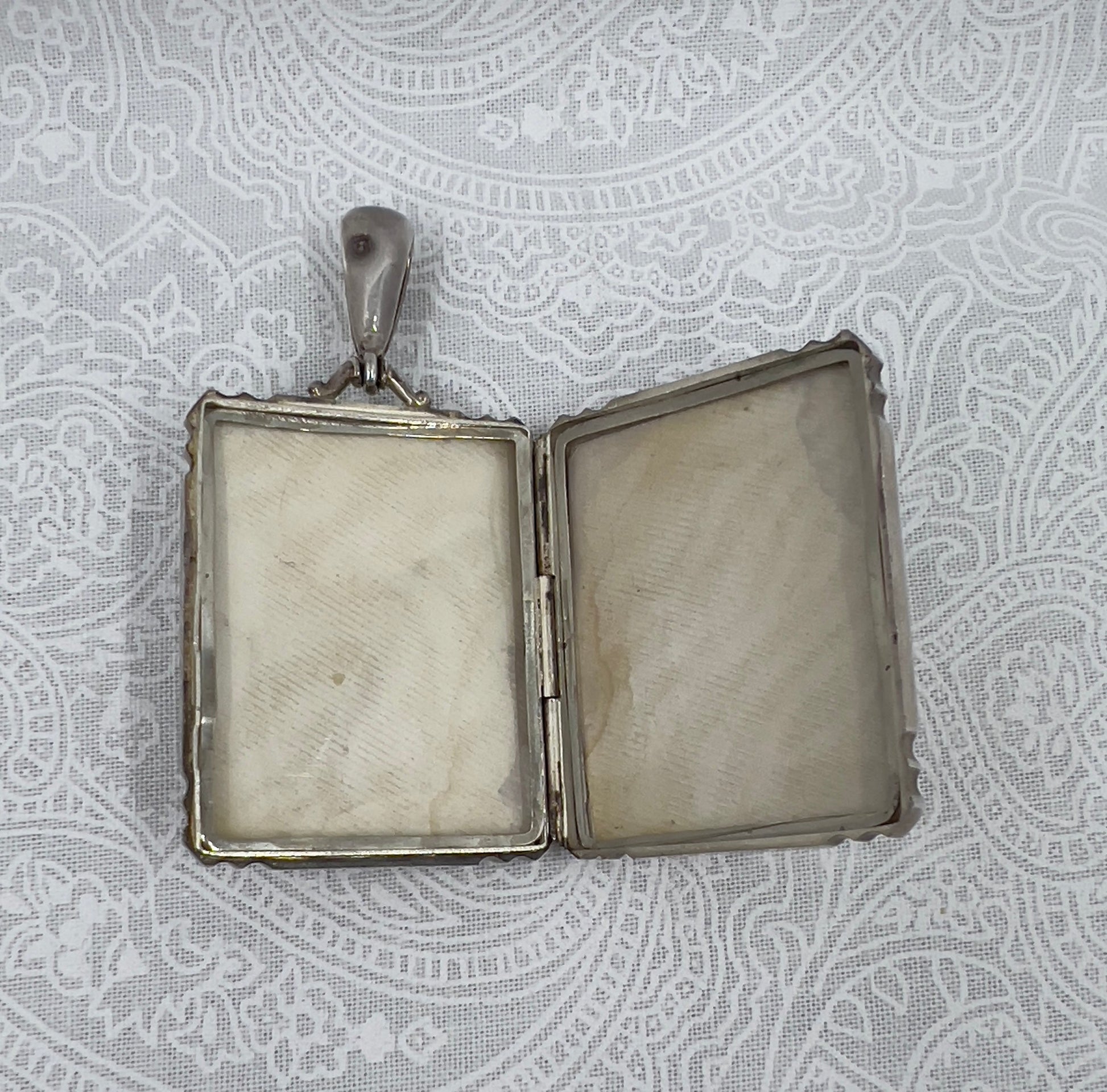 Antique sterling silver locket Hudsons Estate Jewellery