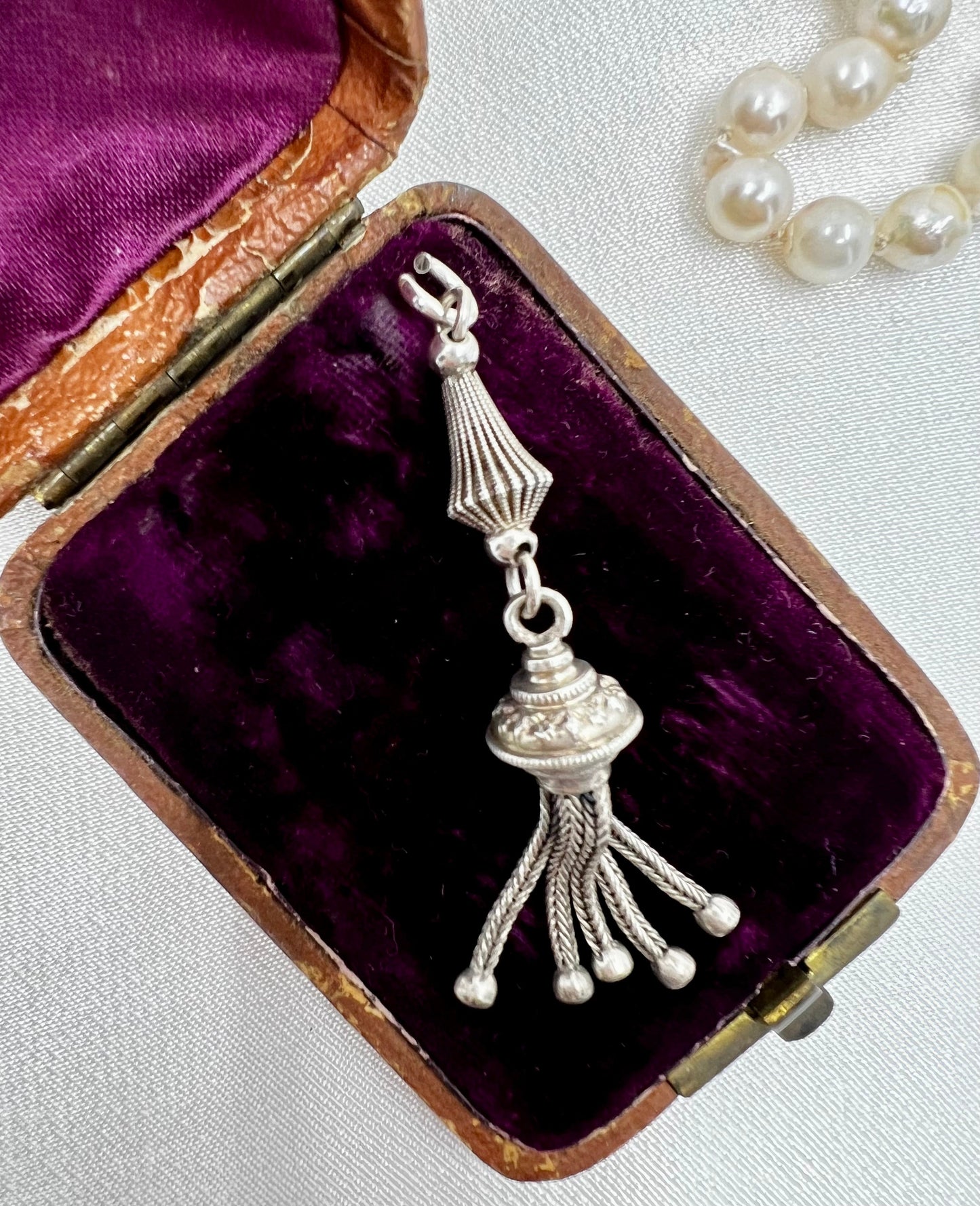 Antique silver tassel - 5 tassels Hudsons Estate Jewellery