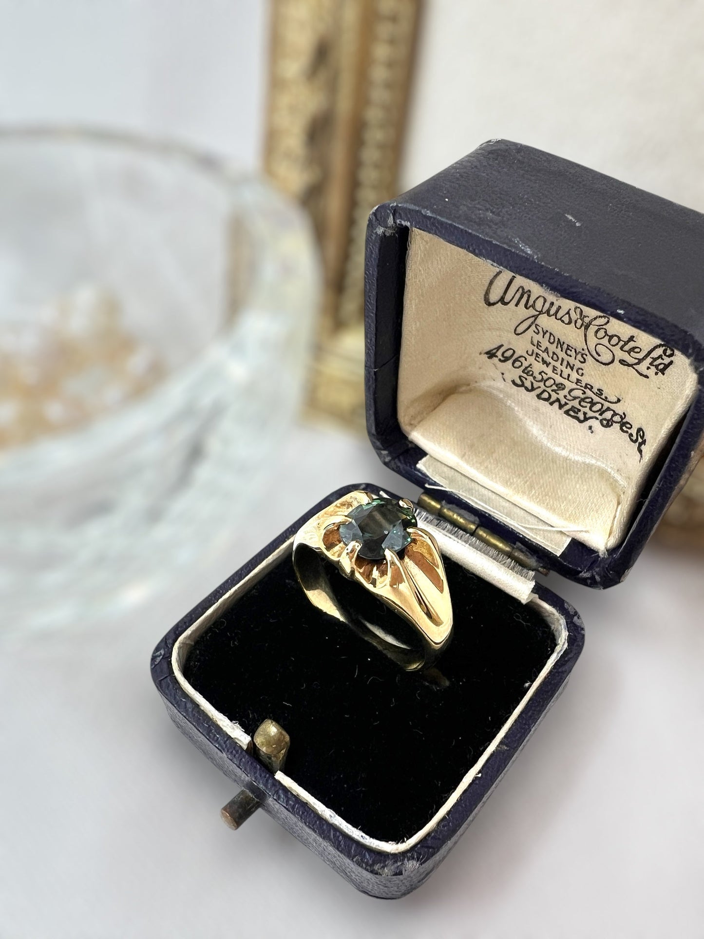 Vintage teal sapphire and 9ct gold ring Hudsons Estate Jewellery