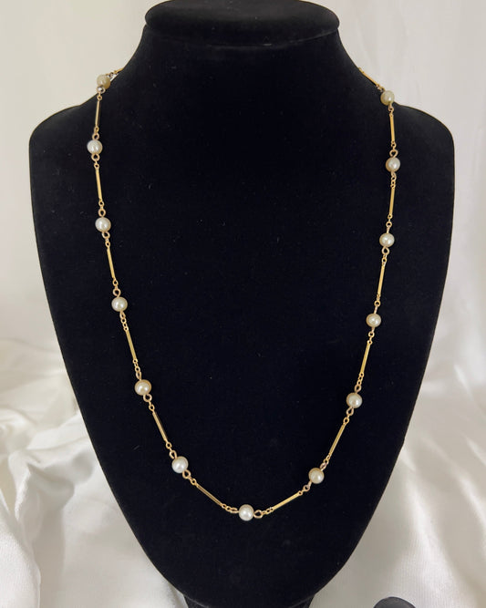 Akoya pearl & 14ct gold necklace Hudsons Estate Jewellery