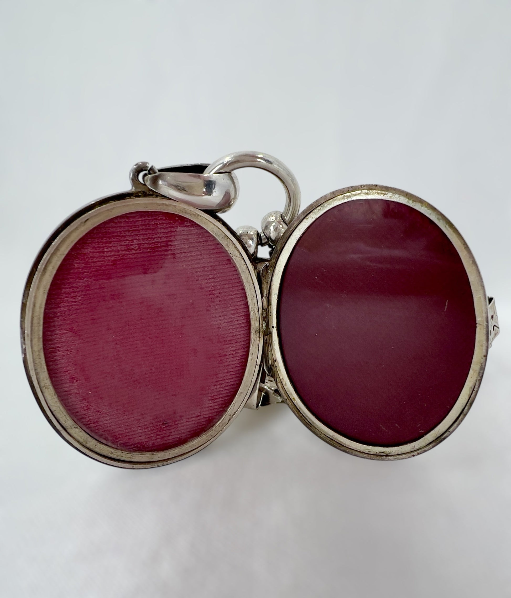 Victorian silver book chain & locket Hudsons Estate Jewellery