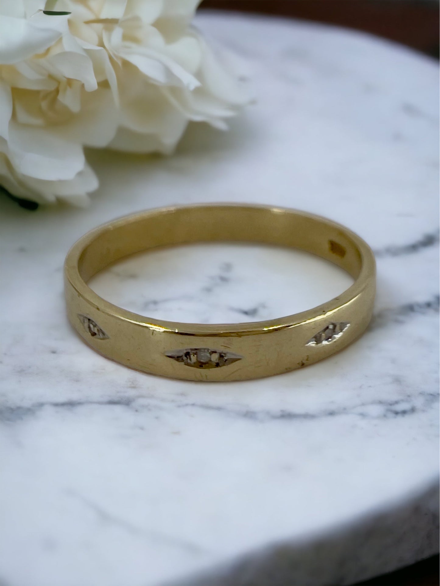 9ct 3 diamond band Hudsons Estate Jewellery