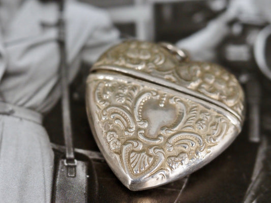 Vintage Silver Heart Vesta Style Pendant Hudsons Estate Jewellery