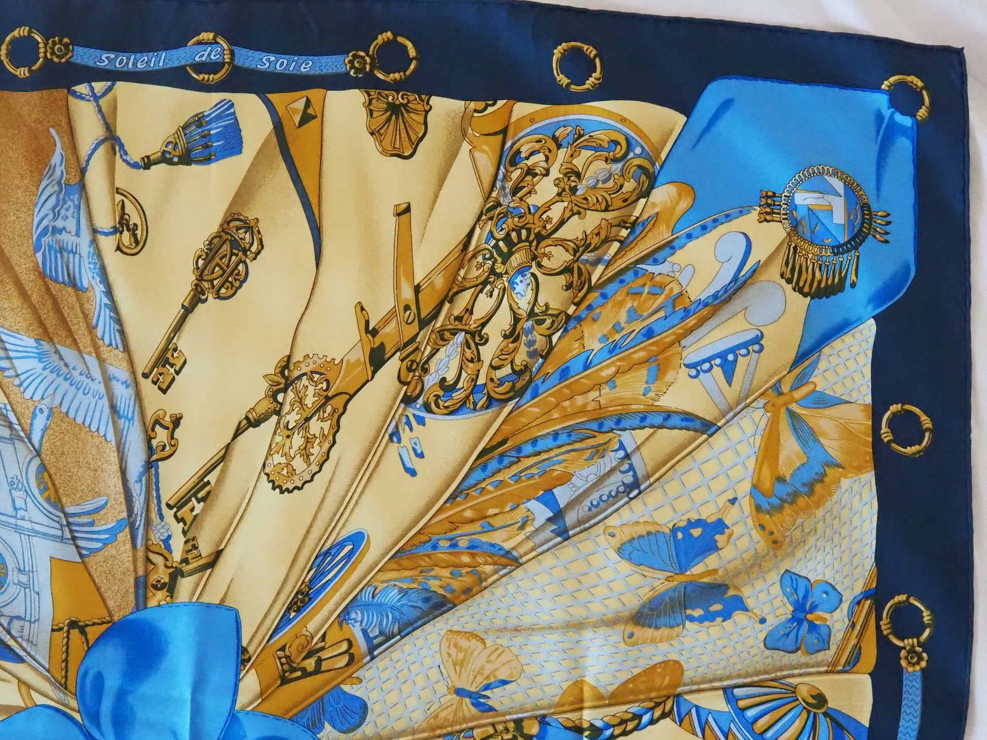 Silk scarf Soleil De Soie by Latham Hudsons Estate Jewellery
