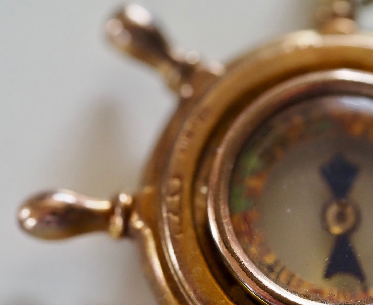 Edwardian 9ct yellow gold compass pendant Hudsons Estate Jewellery