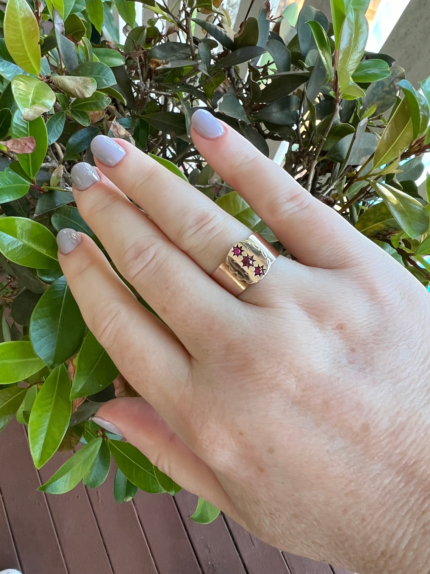 Vintage/antique 9ct rose gold ring