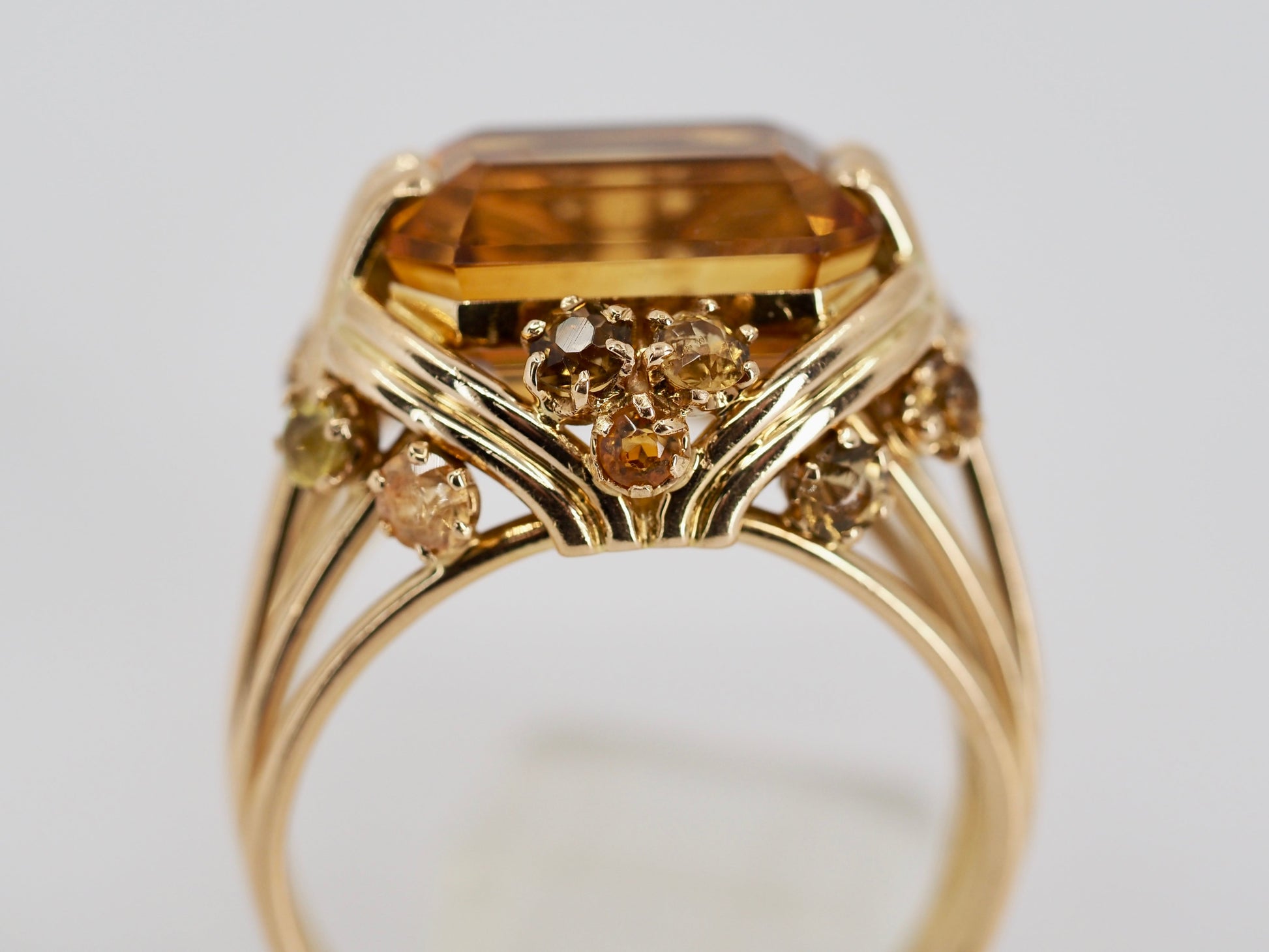 Vintage 18ct Gold Citrine Cocktail Ring Hudsons Estate Jewellery