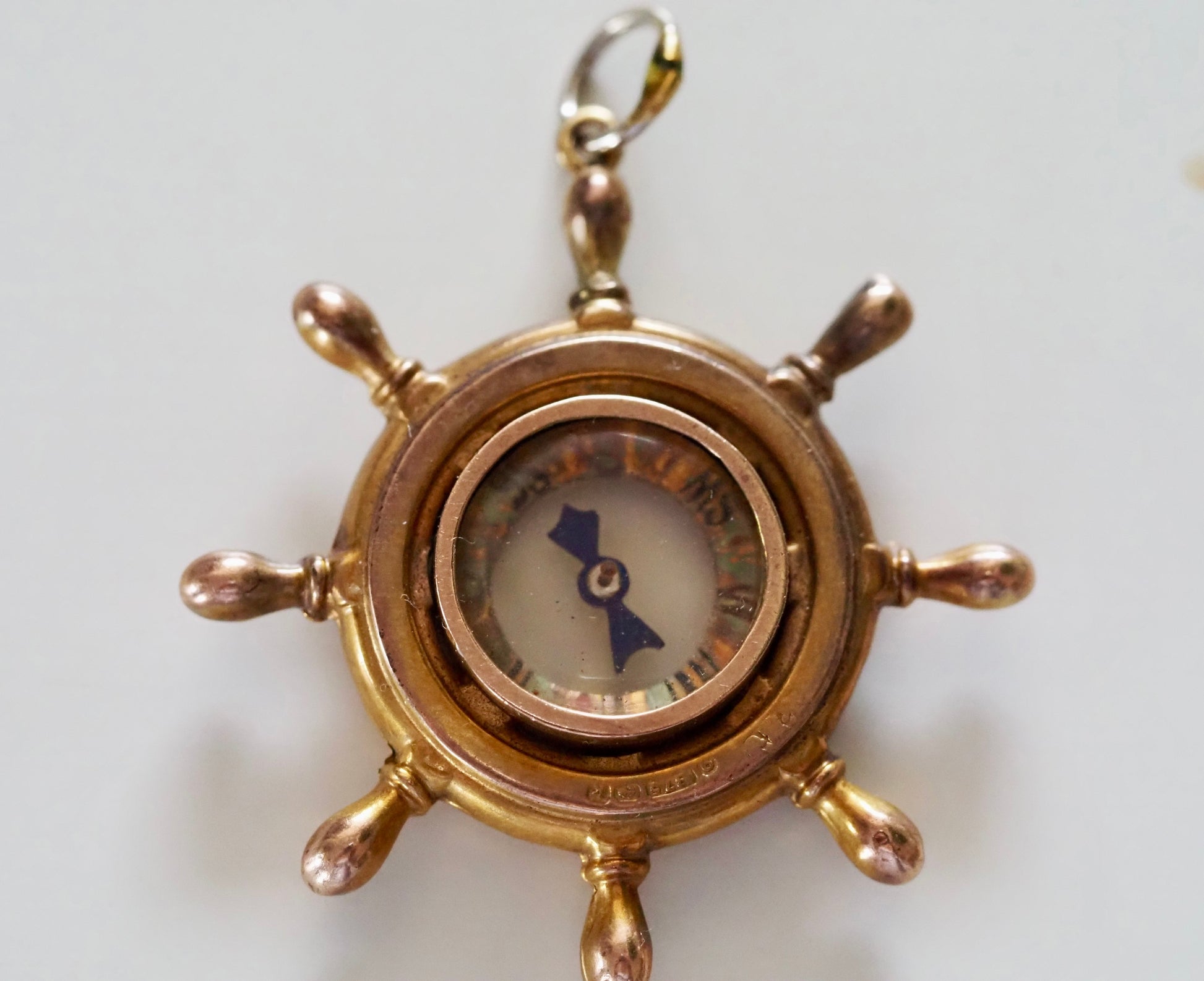 Edwardian 9ct yellow gold compass pendant Hudsons Estate Jewellery