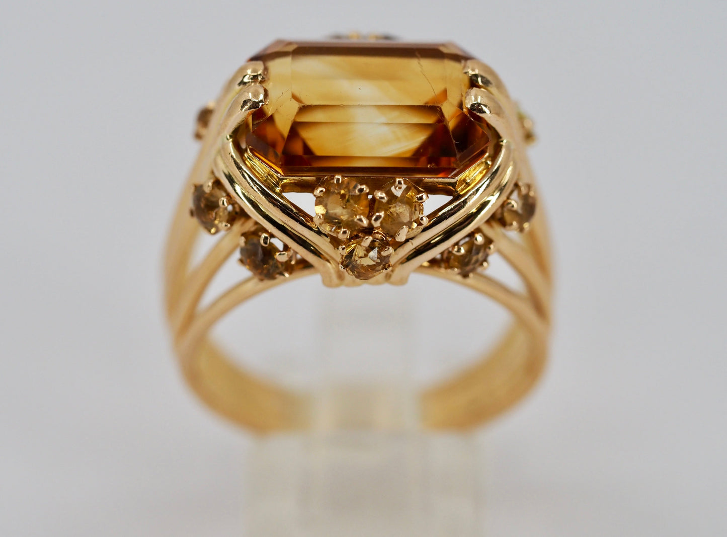Vintage 18ct Gold Citrine Cocktail Ring Hudsons Estate Jewellery