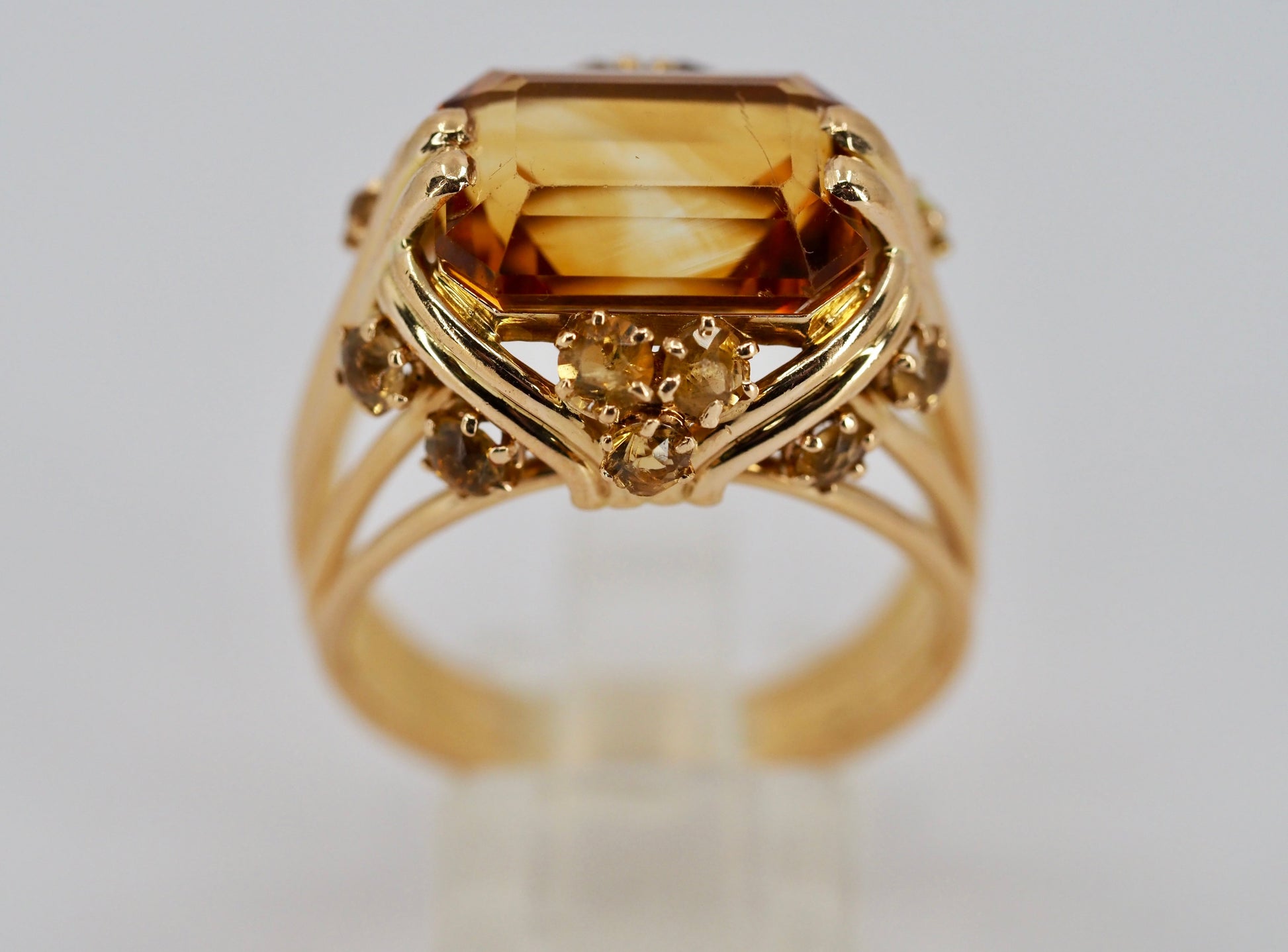 Vintage 18ct Gold Citrine Cocktail Ring Hudsons Estate Jewellery