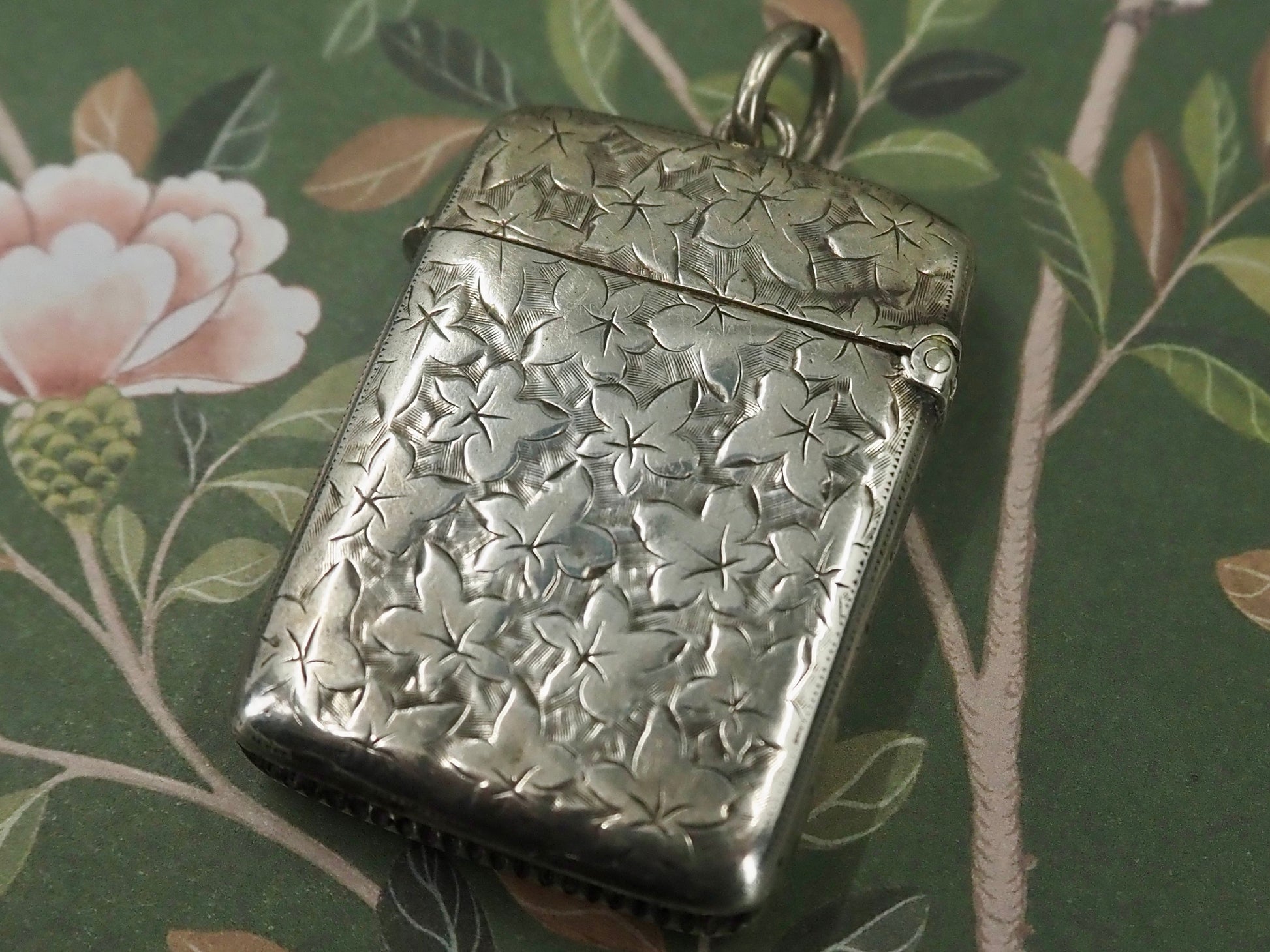 Antique Sterling Silver Vesta Hudsons Estate Jewellery