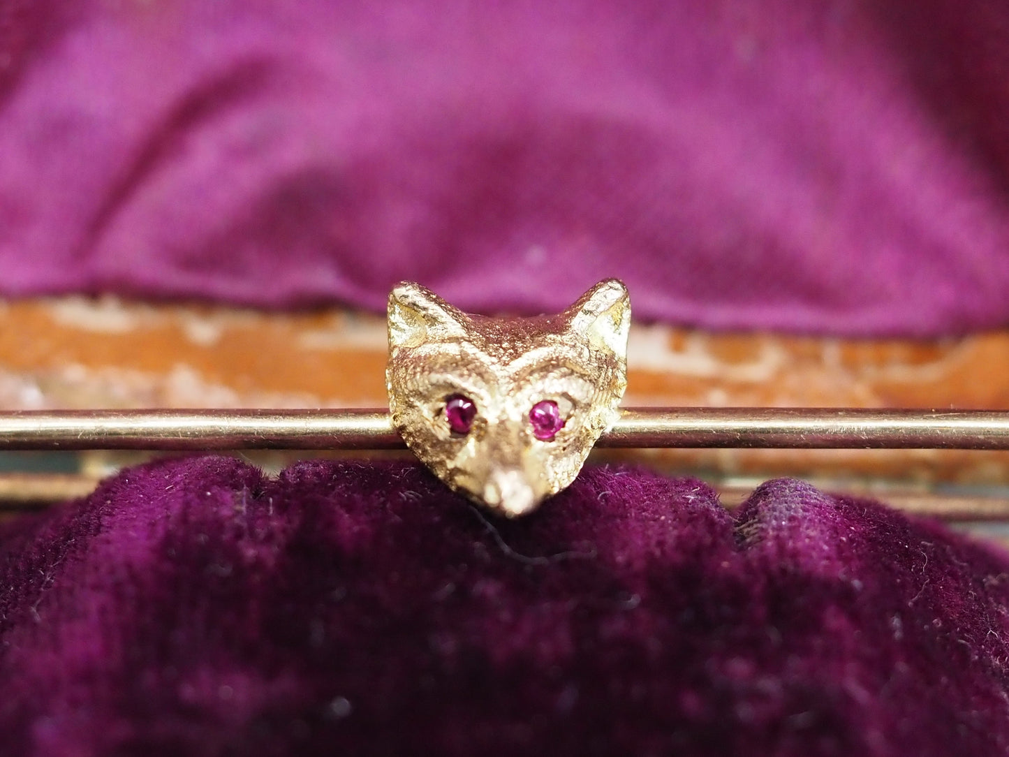 Vintage fox head brooch Hudsons Estate Jewellery