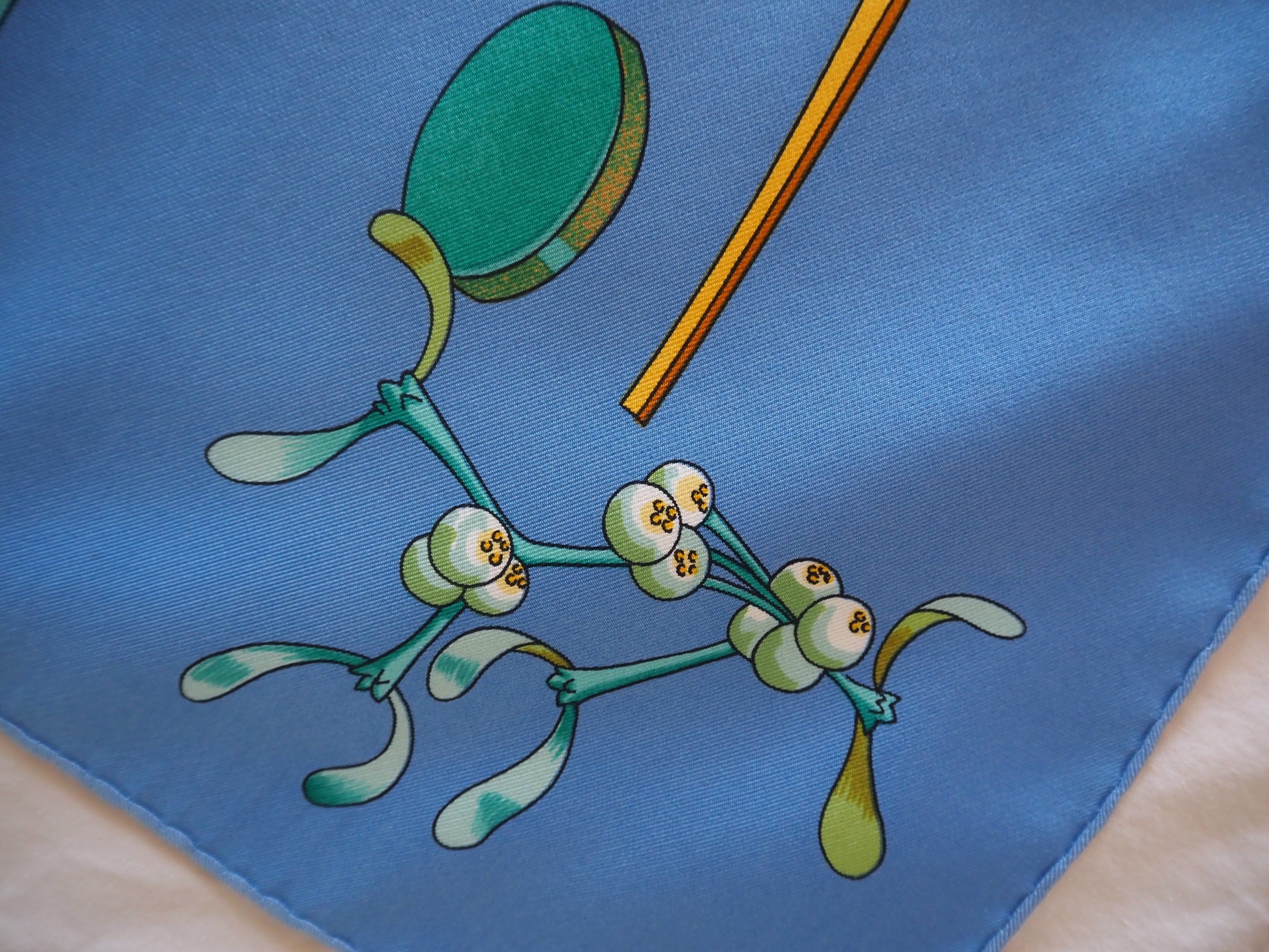 Silk scarf Neige D'Antan Hudsons Estate Jewellery