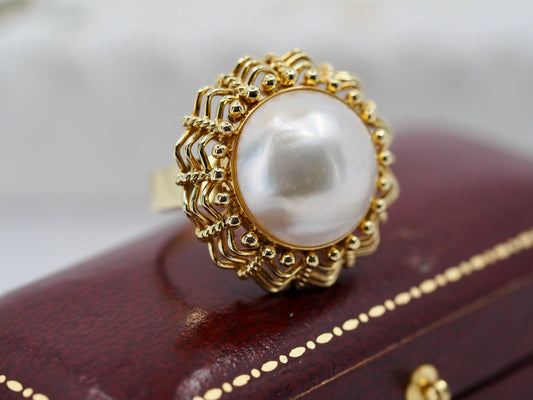 Vintage Mabe pearl in 18ct gold Hudsons Estate Jewellery