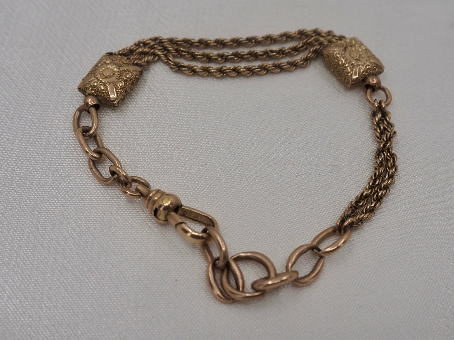 Albertina chain in 9ct Gold Hudsons Estate Jewellery