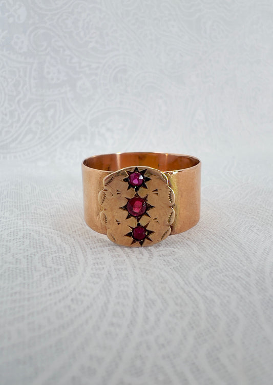 Vintage/antique 9ct rose gold ring