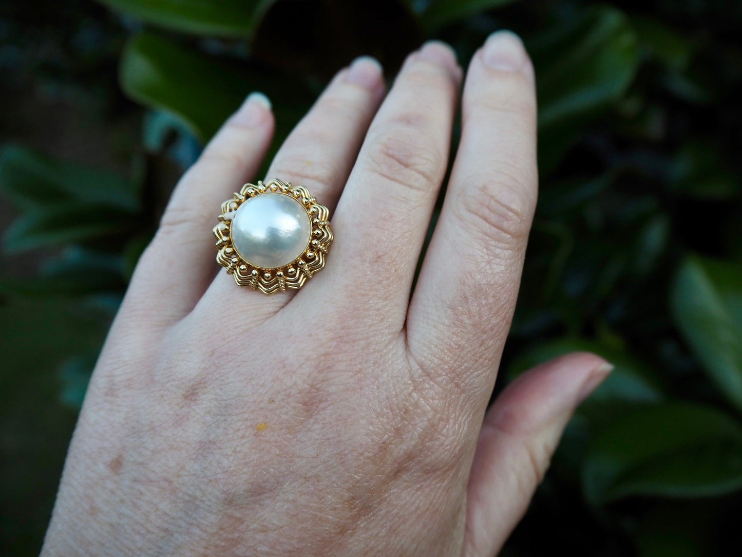 Vintage Mabe pearl ring in 18ct gold Hudsons Estate Jewellery