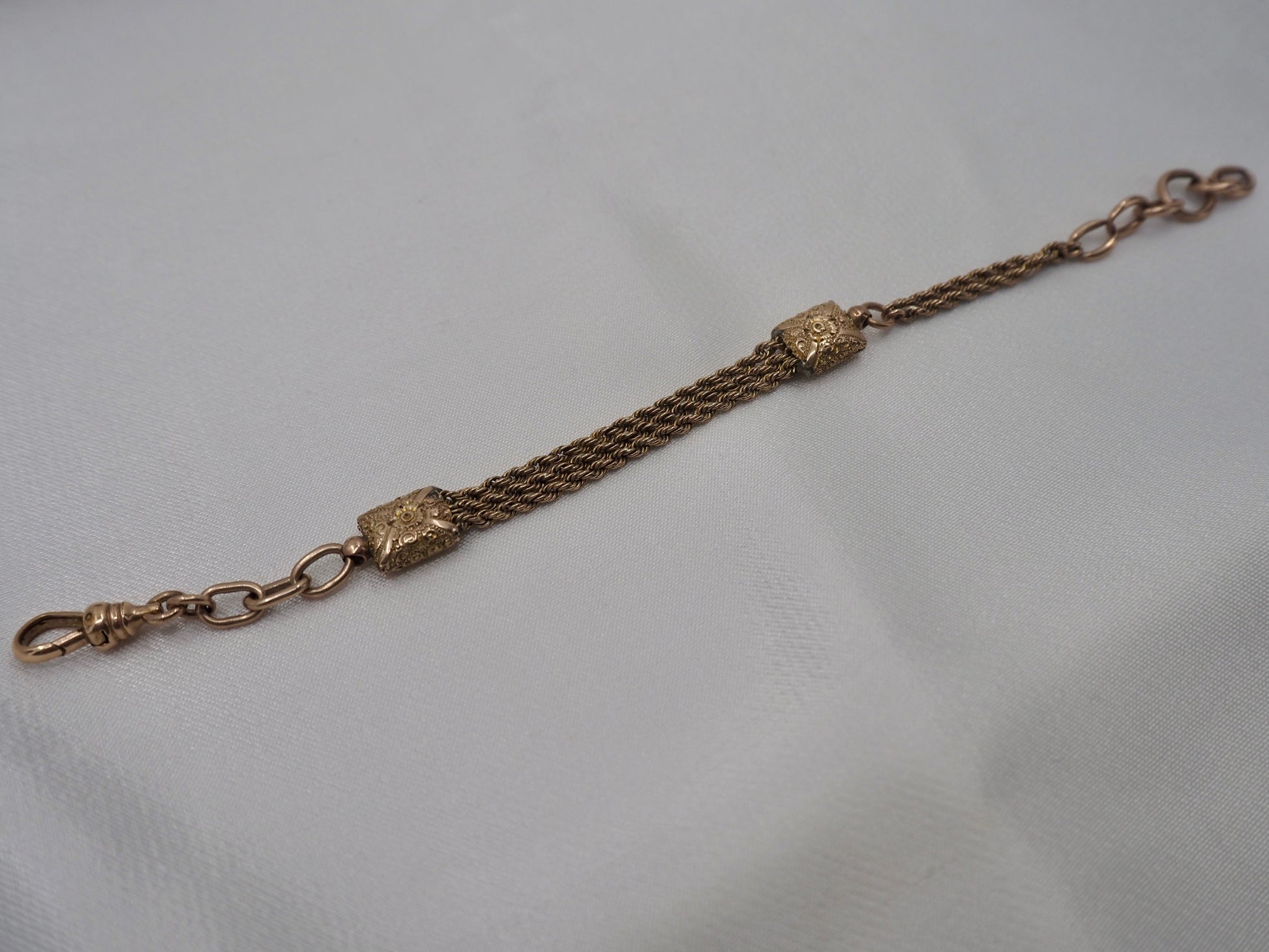 Albertina chain in 9ct Gold Hudsons Estate Jewellery
