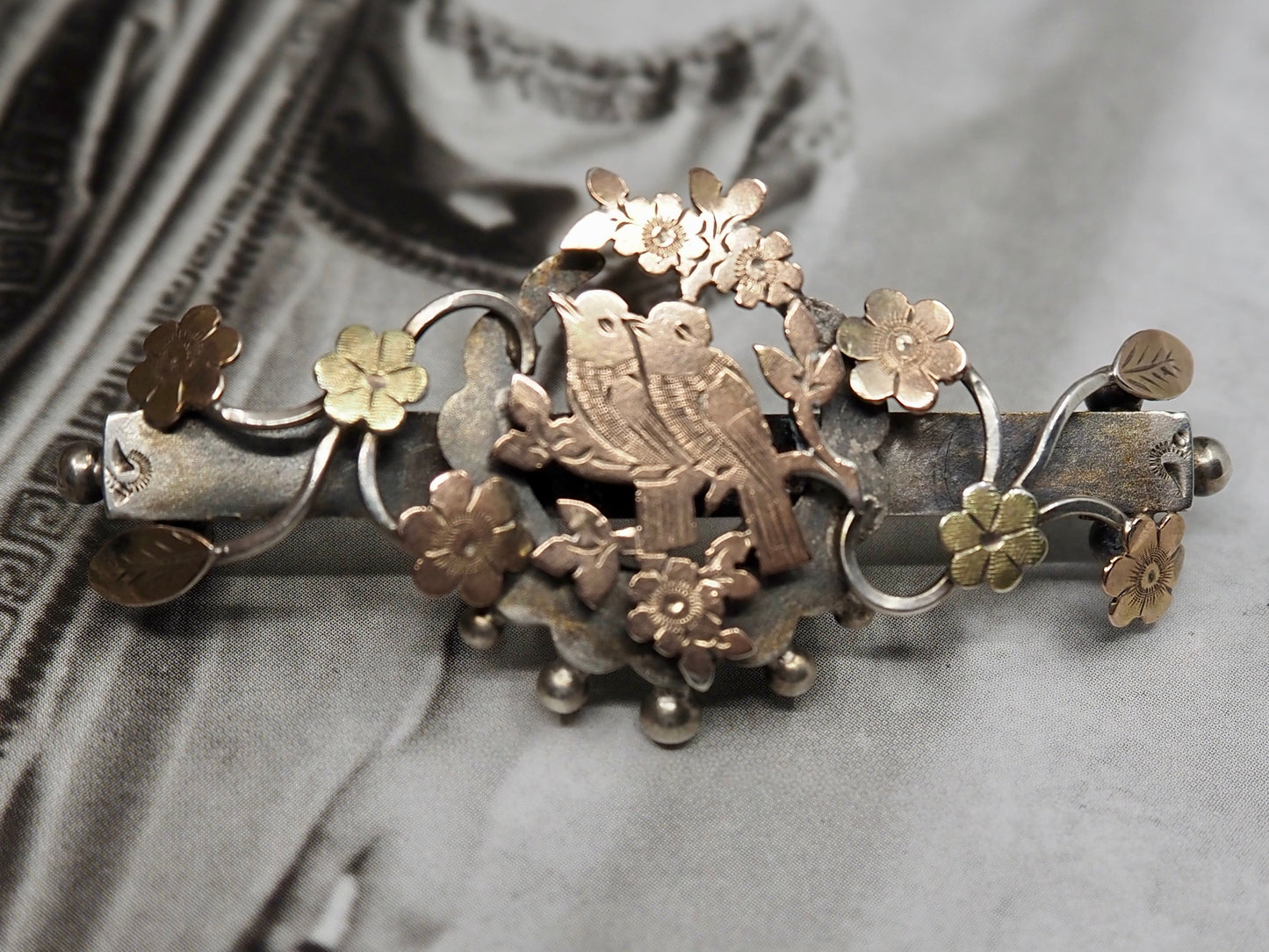 Antique 1904 Sterling Silver & Gold Sweetheart Brooch Hudsons Estate Jewellery