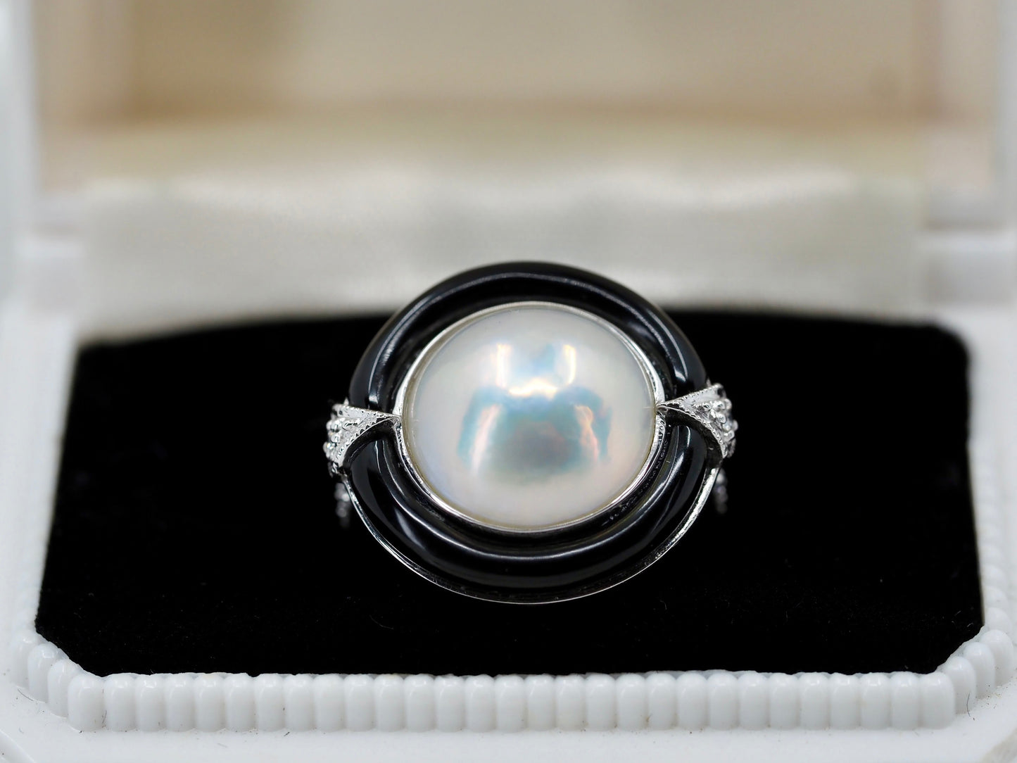Vintage Mabe pearl, onyx and diamond ring Hudsons Estate Jewellery