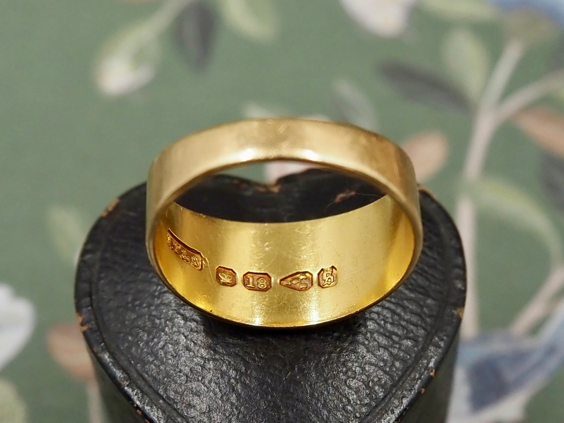 Antique 18ct Gold MIZPAH Chester - rare Hudsons Estate Jewellery