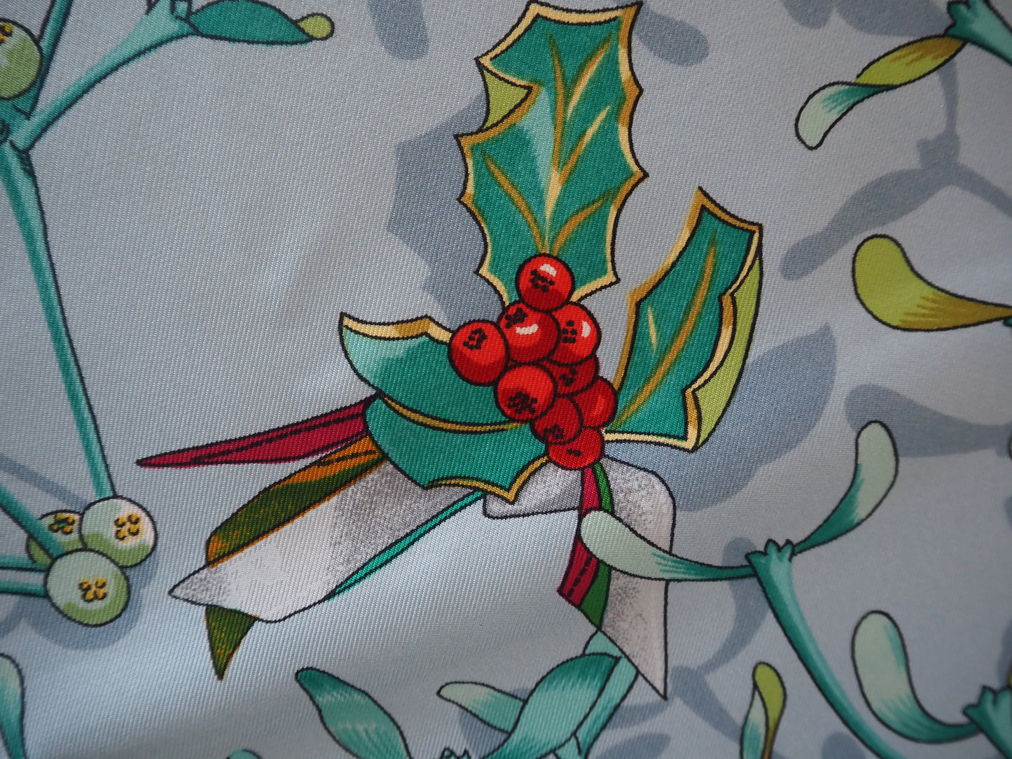 Silk scarf Neige D'Antan Hudsons Estate Jewellery