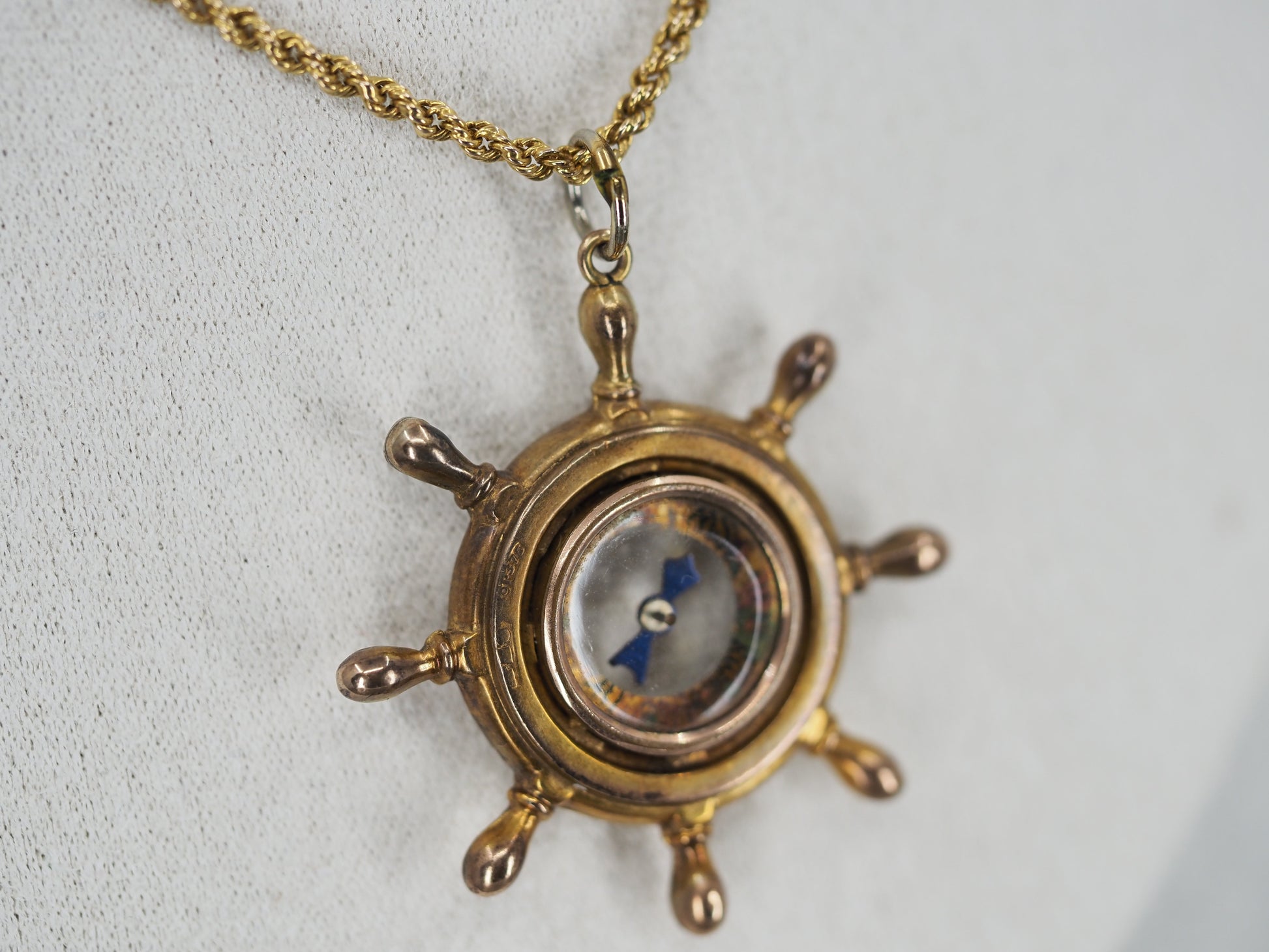 Edwardian 9ct yellow gold compass pendant Hudsons Estate Jewellery