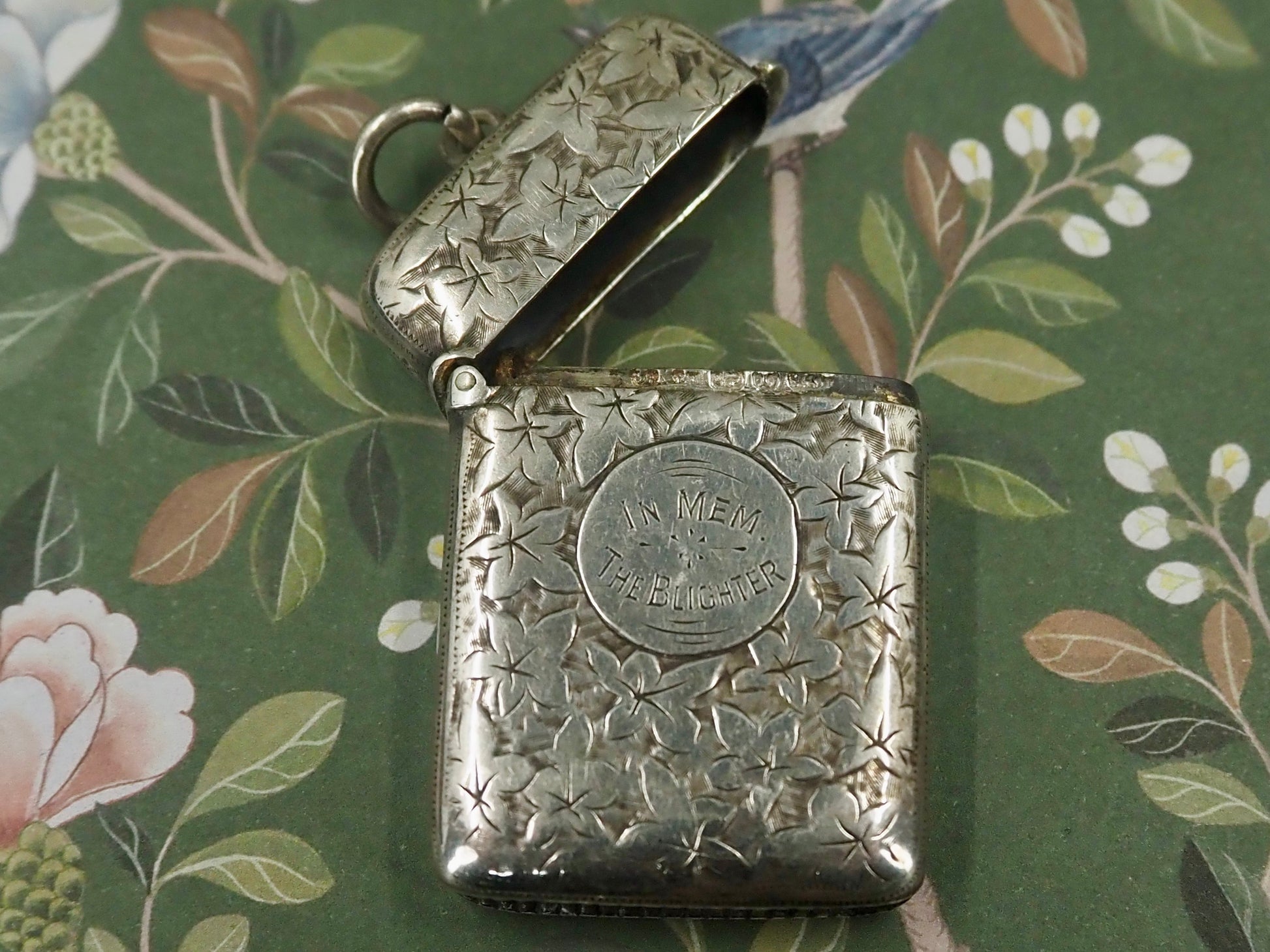 Antique Sterling Silver Vesta Hudsons Estate Jewellery